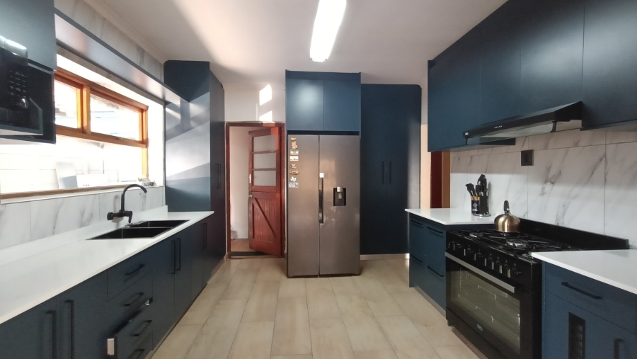 3 Bedroom Property for Sale in Voelvlei Western Cape